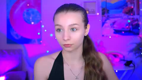 Snapshot of juliedaniel chatting on 10/10/25, 08:24 juliedaniel online show from 10/10/25, 08:24