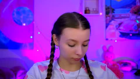 Snapshot of juliedaniel chatting on 10/26/25, 04:29 juliedaniel online show from 10/26/25, 04:29