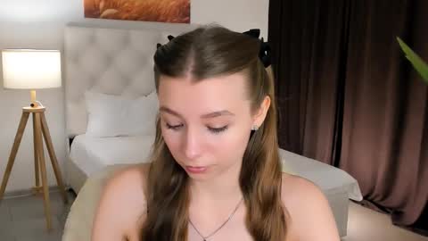 Snapshot of juliedaniel chatting on 10/29/25, 08:16 juliedaniel online show from 10/29/25, 08:16