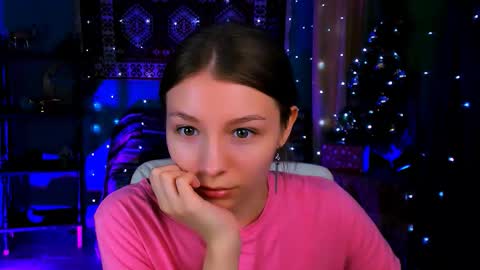 juliedaniel online show from 12/23/25, 08:23