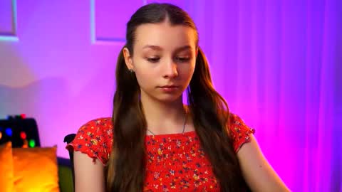 juliedaniel online show from 02/06/26, 04:17