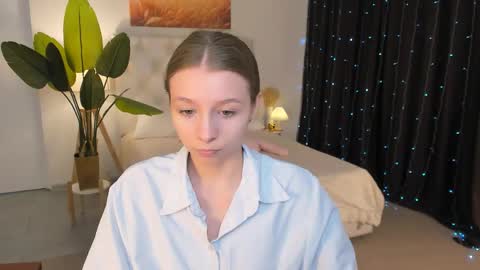 juliedaniel online show from 04/22/26, 08:17