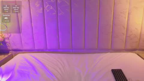 juliedeep online show from 04/18/26, 07:07