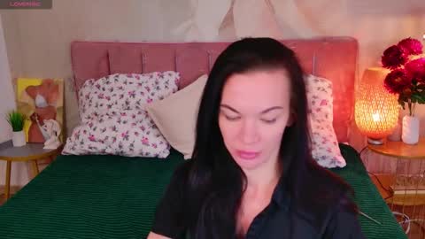 juliehill online show from 02/05/26, 07:35