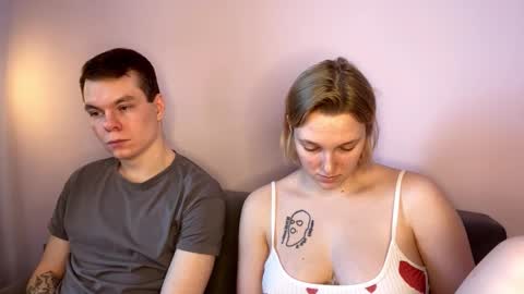 Julie and Thomas online show from 02/07/26, 08:29