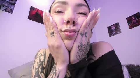 juliet_sourire online show from 03/08/25, 03:24