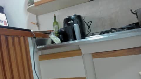 Juli online show from 11/10/25, 09:25