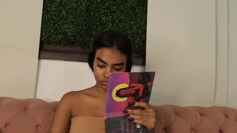 Juli online show from 04/22/26, 07:26