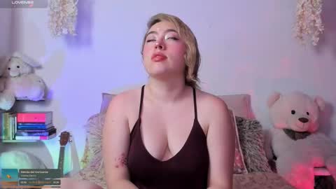 Juli  online show from 01/13/26, 04:07