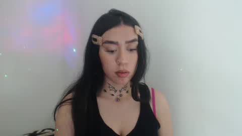 Snapshot of julieta_de_los_angeles chatting on 04/15/26, 12:17 Julieta online show from 04/15/26, 12:17