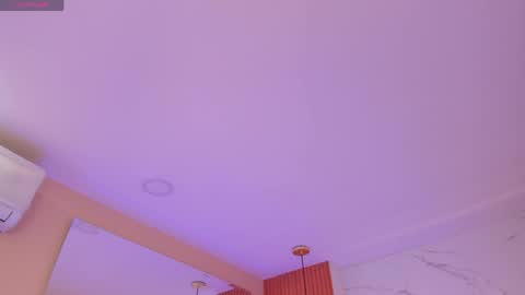     online show from 03/25/26, 09:54