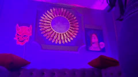  Julieta  online show from 03/12/25, 12:04