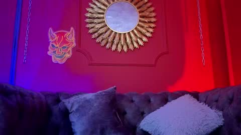  Julieta  online show from 09/15/25, 12:27