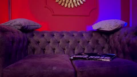  Julieta  online show from 10/03/25, 12:35