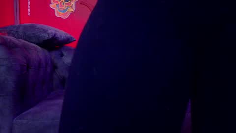  Julieta  online show from 10/04/25, 11:30