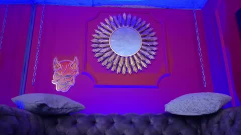  Julieta  online show from 03/18/26, 12:08