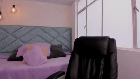 Julieta  online show from 10/03/25, 12:35