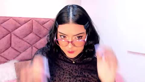 Snapshot of julieta_sweett20 chatting on 01/13/26, 12:32 Julieta online show from 01/13/26, 12:32