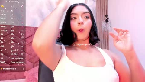 Julieta  online show from 04/28/26, 03:06