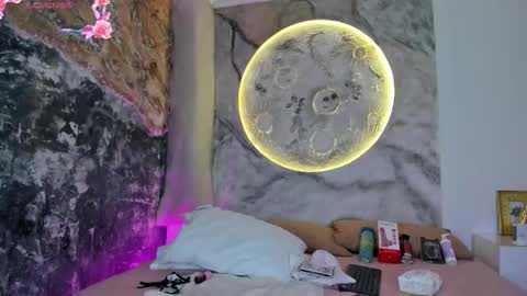 julietakane online show from 01/18/26, 05:00