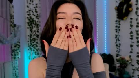 Julieta or Jully online show from 12/19/25, 09:33