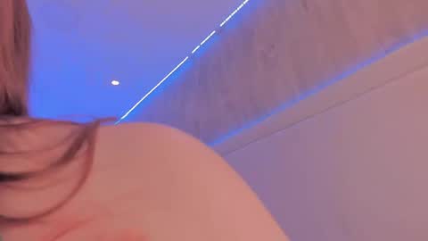 Julieta Vargas online show from 03/30/26, 05:47