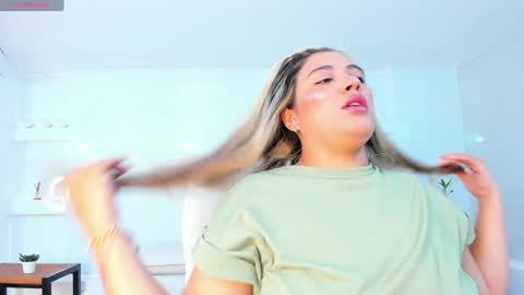 Julietha online show from 01/18/25, 02:47