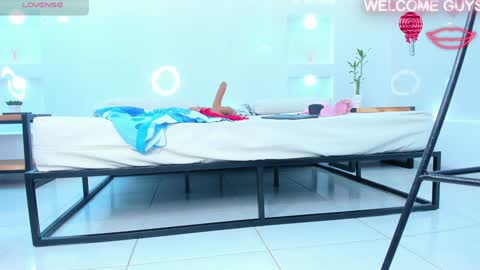 Julietha online show from 02/06/25, 05:14