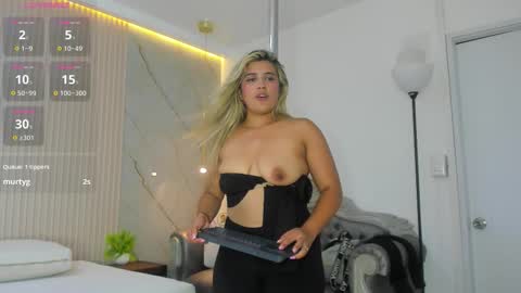 Julietha online show from 10/17/25, 11:18