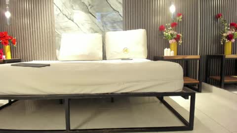 Julietha online show from 04/11/26, 07:45