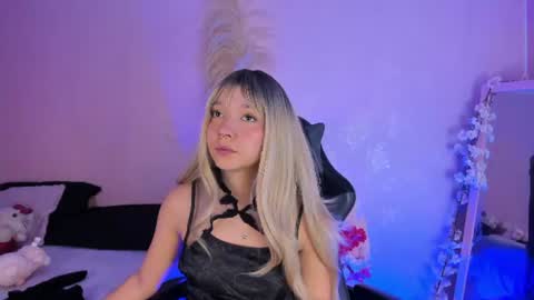 Julieth online show from 07/22/26, 08:55