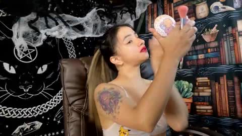 Julietta Jackson online show from 10/04/25, 09:24