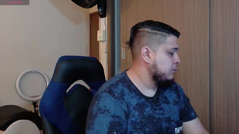 julietta max  online show from 12/17/25, 11:49