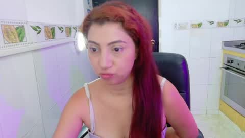 julietta max  online show from 04/21/26, 07:06