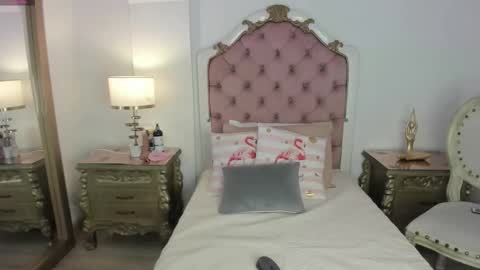 Snapshot of julietta_pink chatting on 02/14/26, 11:40 Julieta online show from 02/14/26, 11:40