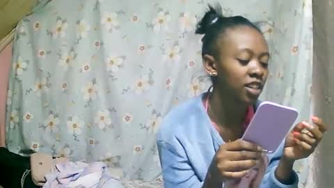 juliette9794 online show from 09/12/25, 11:48