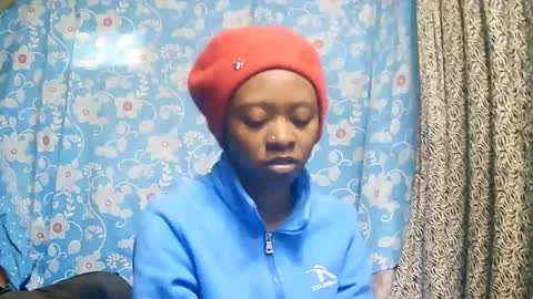 Snapshot of juliette9794 chatting on 09/23/25, 02:47 juliette9794 online show from 09/23/25, 02:47