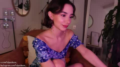 Snapshot of juliette_dee chatting on 01/08/25, 09:34 Juliette Dee online show from 01/08/25, 09:34