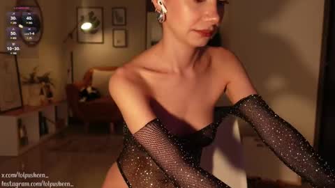 Snapshot of juliette_dee chatting on 03/07/25, 10:54 Juliette Dee online show from 03/07/25, 10:54