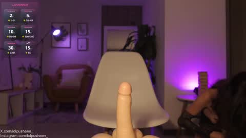 Snapshot of juliette_dee chatting on 09/25/25, 10:35 Juliette Dee online show from 09/25/25, 10:35