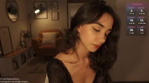 Snapshot of juliette_dee chatting on 11/25/25, 10:10 Juliette Dee online show from 11/25/25, 10:10