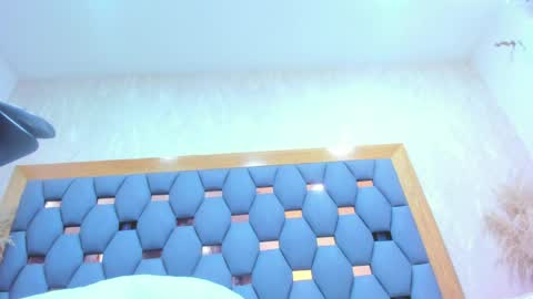 juliette_pretty_ online show from 04/23/26, 08:00