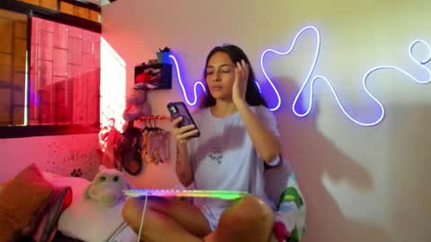 juliette online show from 10/22/25, 08:52