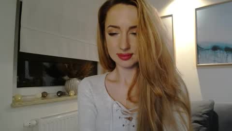 JulietteSensual online show from 03/11/25, 11:15