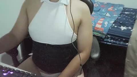 juligurlygirly online show from 09/29/25, 06:24