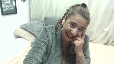 Juliia online show from 01/31/25, 03:20