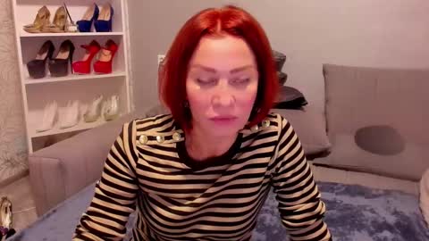 jullia_moor online show from 03/09/26, 12:03