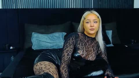 Julia online show from 01/08/26, 11:12