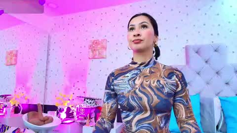 Julieta Reyes   online show from 04/13/26, 11:48