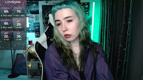 Snapshot of julscinamon chatting on 02/26/26, 03:55 Baroness Von Cringe online show from 02/26/26, 03:55